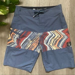 Volcom Mod Tech Board Shorts Swim Trunk Mens Size 28 Side Zip Pocket